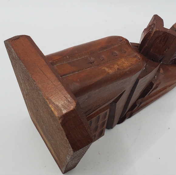 Vintage HODA Hand Carved Wood Priest Preacher Minister Clergy Statue Carving - Picture 8 of 16